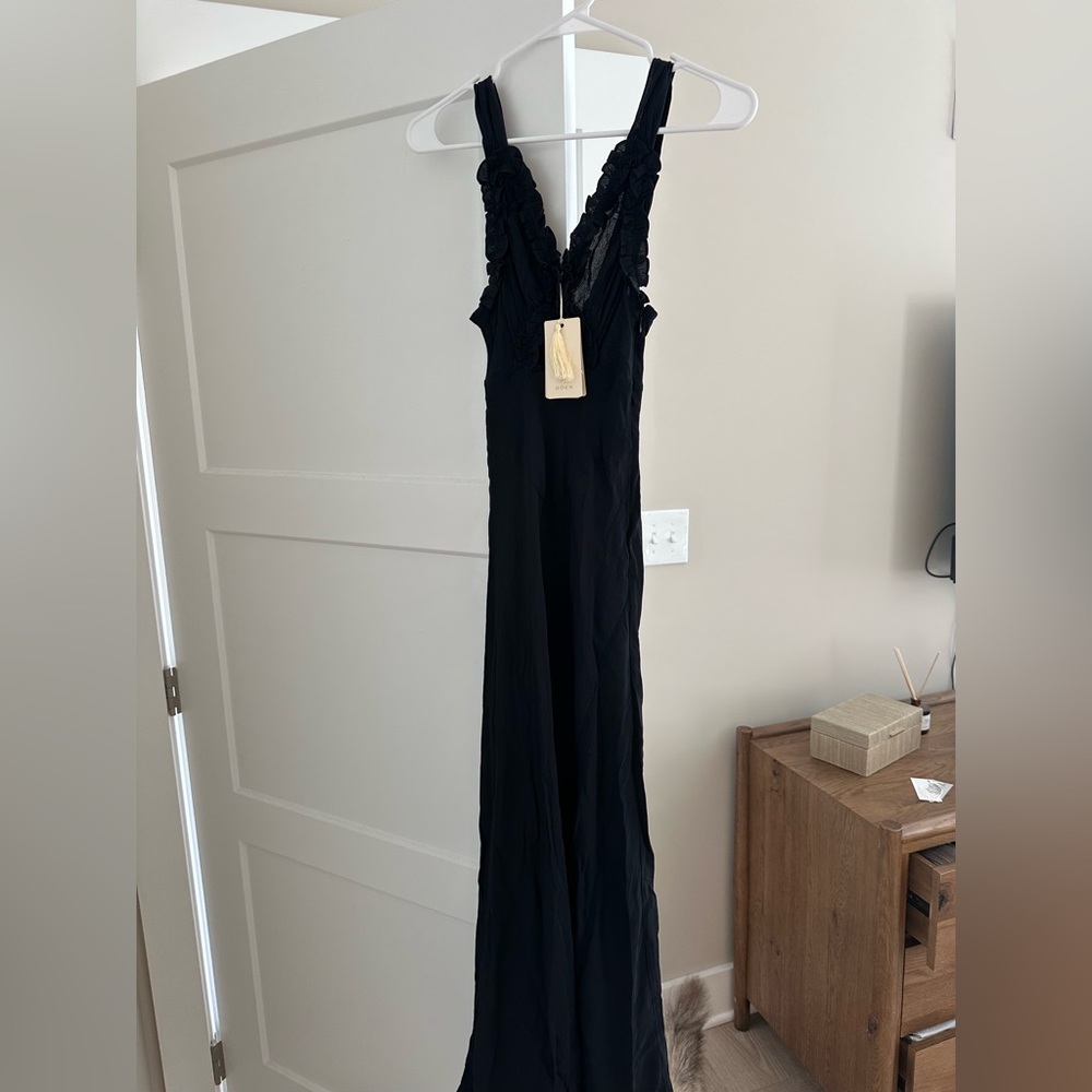 NWT Doen Amoretta Ruffle Cut Out Maxi Dress in Black XXS read description